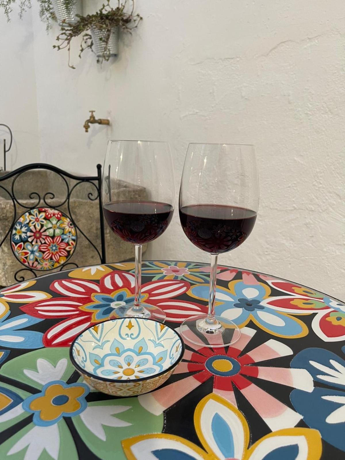فندق Cortile Carducci راكالي المظهر الخارجي الصورة