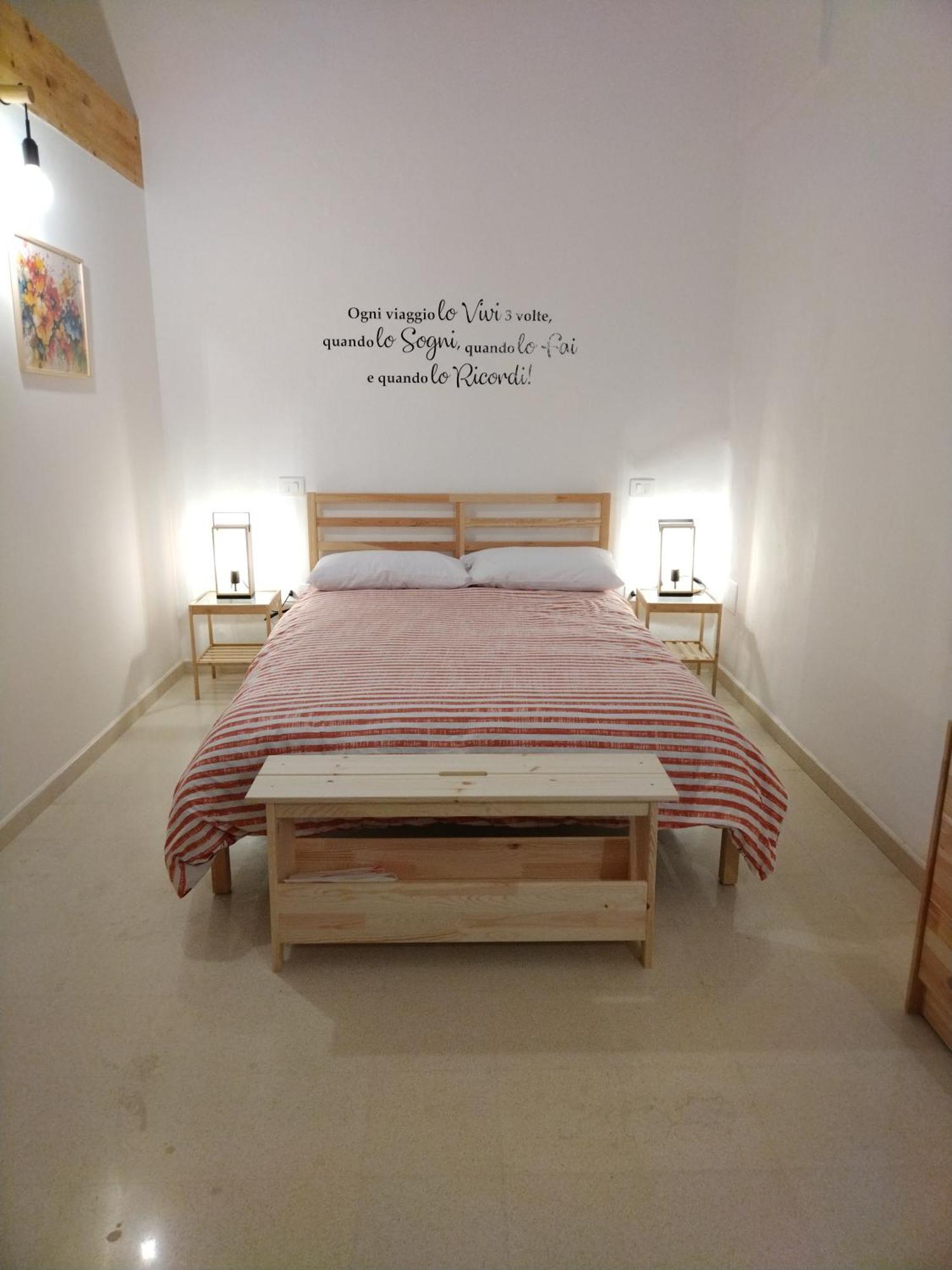 فندق Cortile Carducci راكالي المظهر الخارجي الصورة